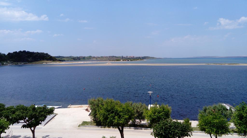 Apartments Branko نين الغرفة الصورة