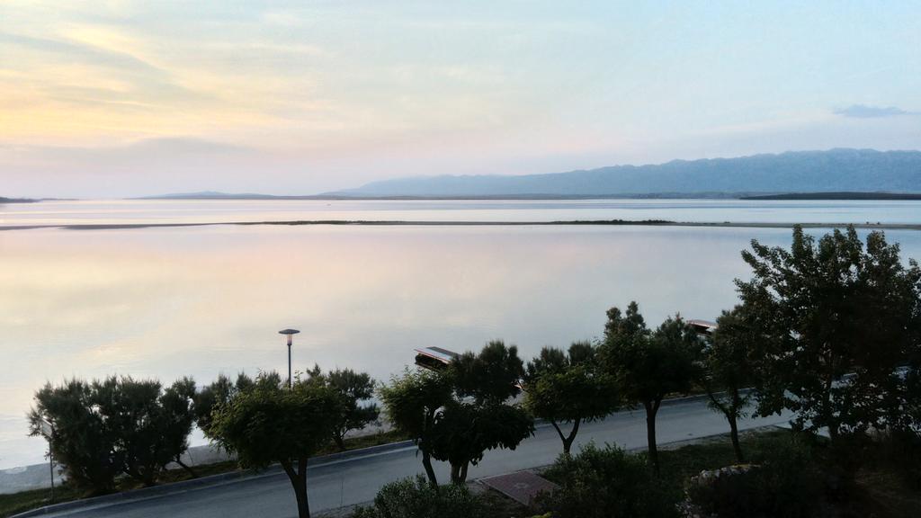 Apartments Branko نين الغرفة الصورة