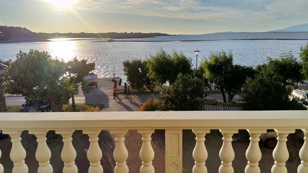 Apartments Branko نين الغرفة الصورة