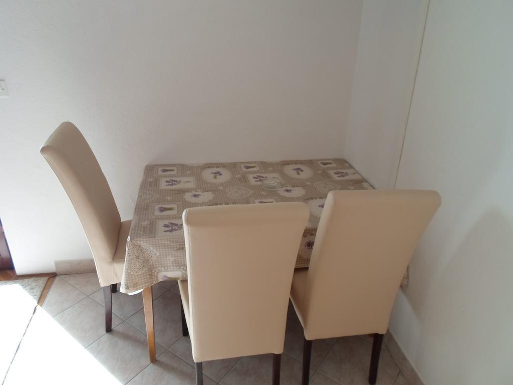 Apartments Branko نين الغرفة الصورة